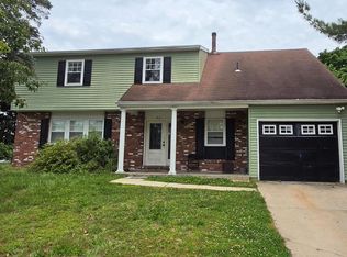 42 Hartford Rd, Sewell, NJ 08080