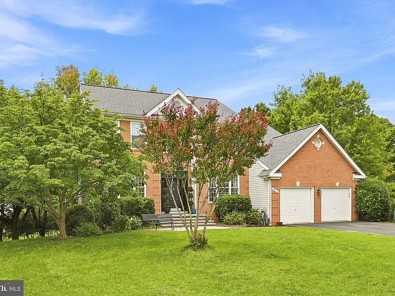 44218 Palladian Ct — Photo 3