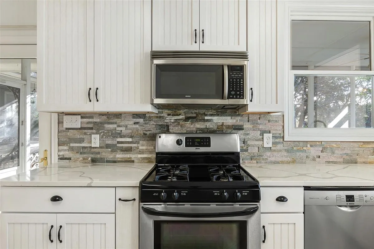 506 Centex Sportsman Road - 1 — Photo 3