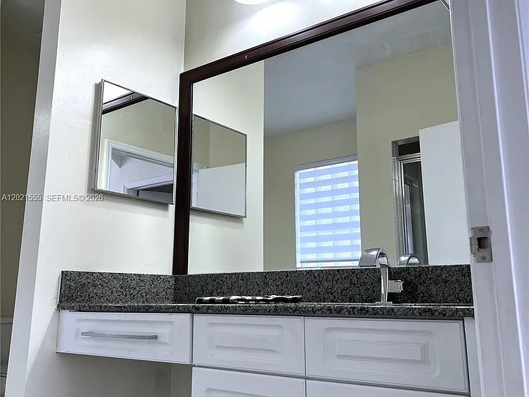 15840 SW 151st Ter — Photo 10