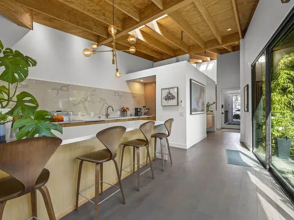 3784 8th Ave, San Diego, CA 92103