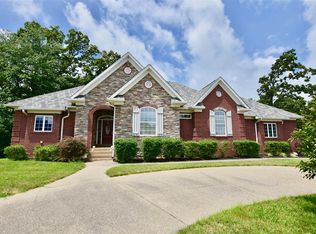 100 Pebblestone Way, Elizabethtown, KY 42701