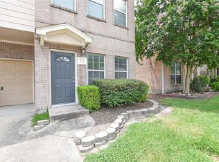 227 Plaza Del Sol Park, Houston, TX 77020
