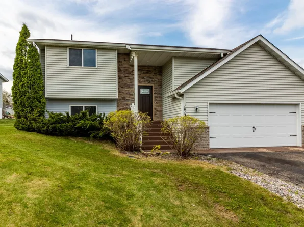 1413 17th Ave SE, Saint Joseph, MN 56374