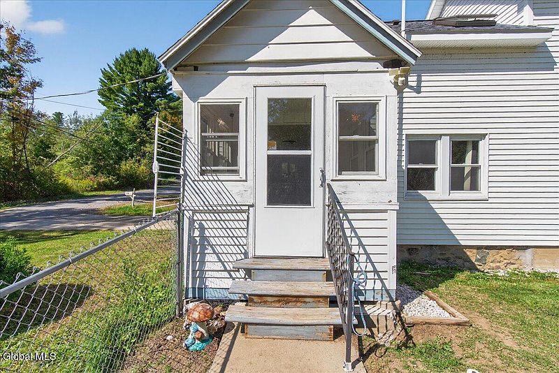 2nd image of 156 Beech Street