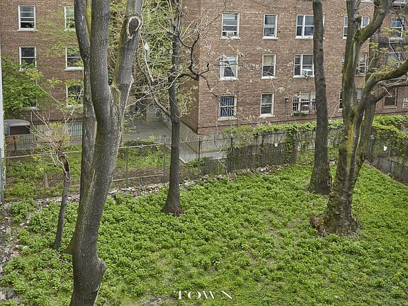 5th image of 162 E 2nd St APT 3D