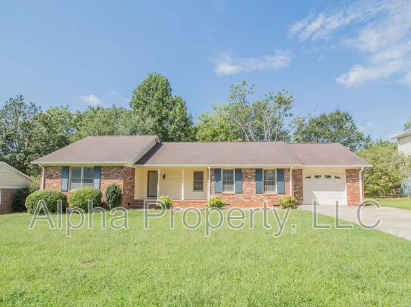 102 Ticonderoga Dr, Greer, SC 29650