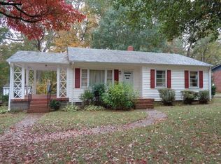 937 W 2nd St, Chase City, VA 23924