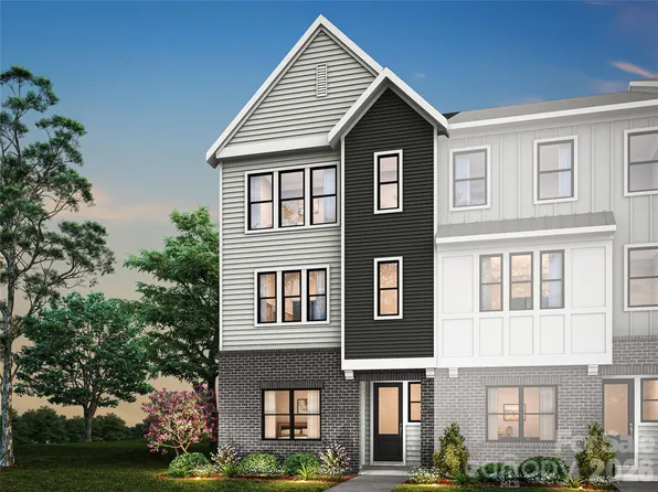 6013 Yellow Buckeye Dr, Charlotte, NC 28277