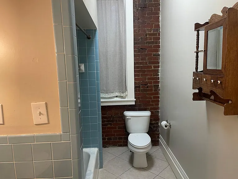 1610 S 3rd St #1 — Photo 10