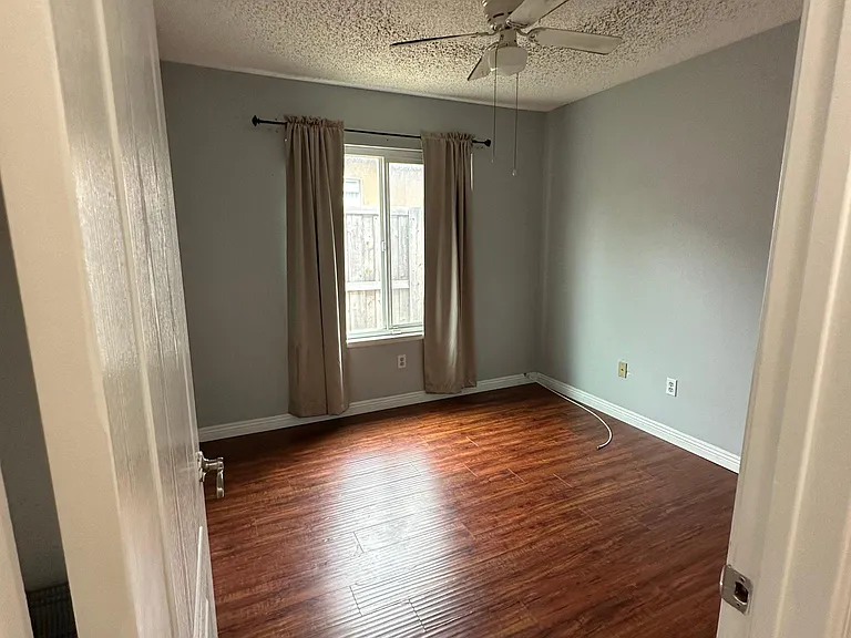 8864 Canis Ln — Photo 2