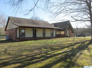 1617 Center Springs Rd, Somerville, AL 35670