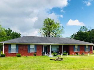 1925 Laura Dr, Demopolis, AL 36732