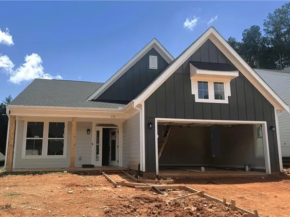 176 Easton Park Blvd, Dallas, GA 30157