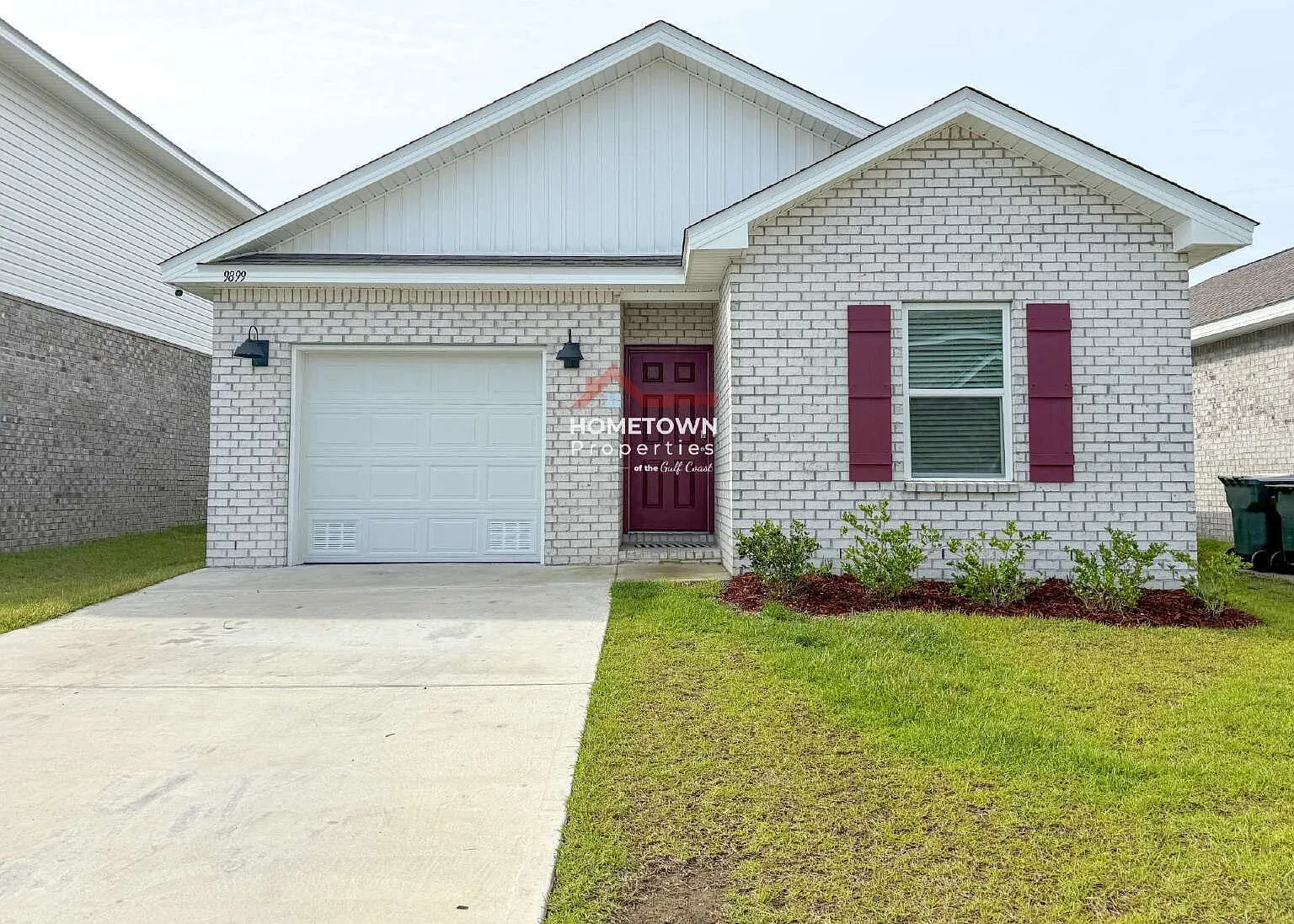 4 bed, 2.0 bath, 1581 sqft, $1,900 — Photo 2