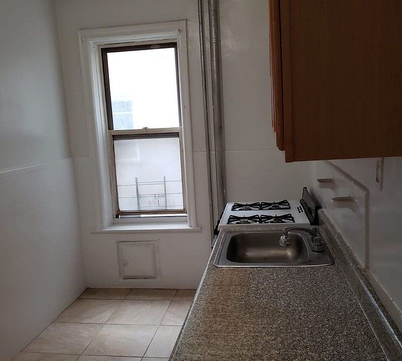 1st image of 612 Ocean Ave #3FF