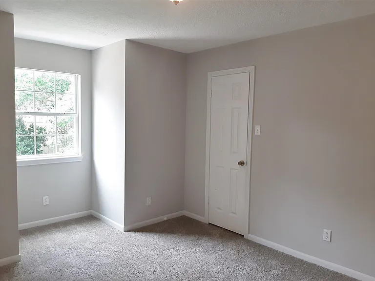 1706 Calveryman Ln — Photo 23