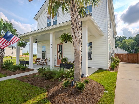 5th image of 105 River Wind Way