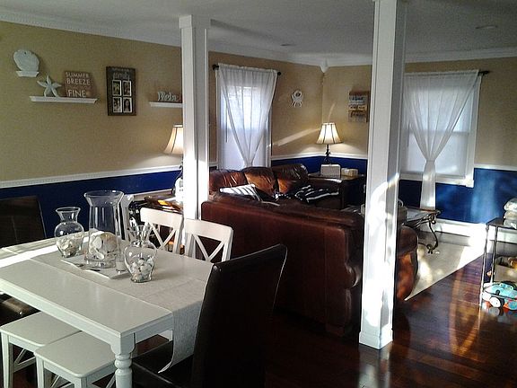 2nd image of 105 Cotton Ln