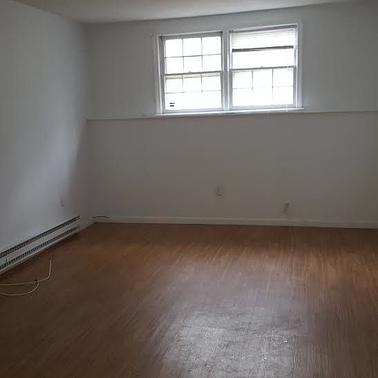 2nd image of 138 Hillcrest Ave APT 47