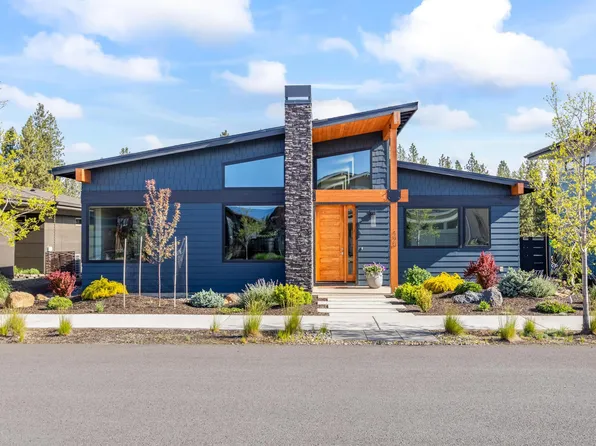 490 E Diamond Peak Ave, Sisters, OR 97759