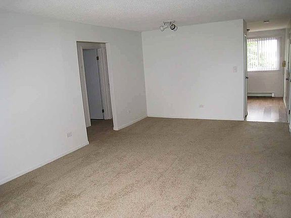 3rd image of 109 Boardwalk St Unit 1W