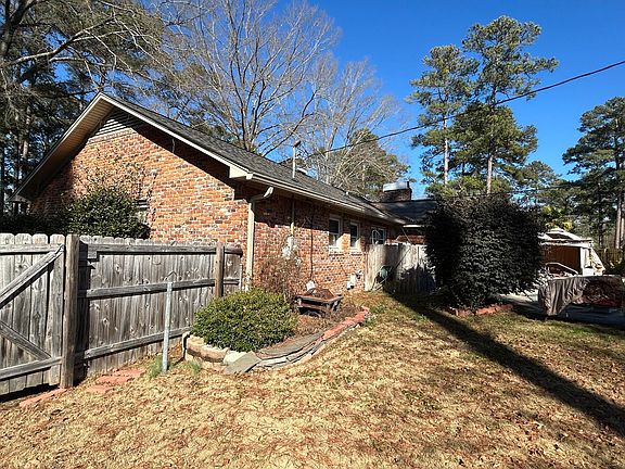 2nd image of 130 Wilkshire Dr