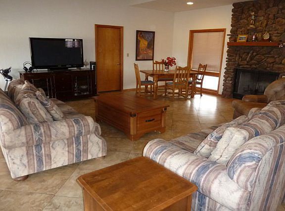 2nd image of 107 Cedar Dr