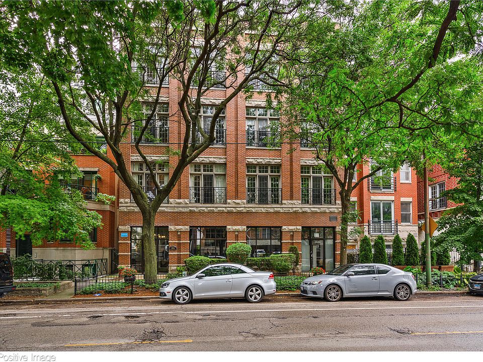1st image of 2846 N Southport Ave APT 3S