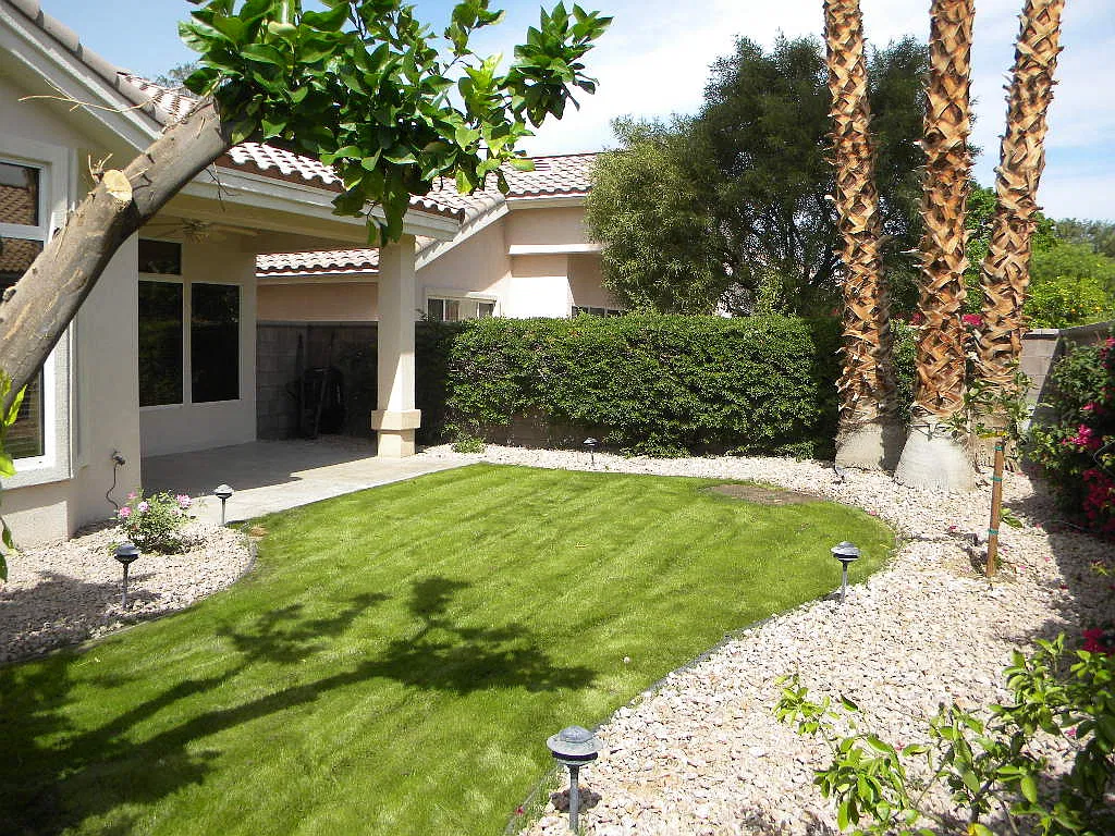 2 bed, 1178 sqft, $2,695 — Photo 3