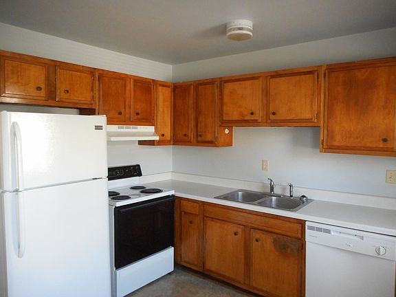 4th image of 818 Florida St