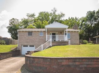 2245 Robert St, Irwin, PA 15642
