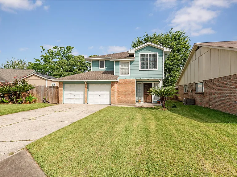 11003 Kirkmead Dr — Photo 1