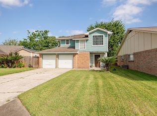 11003 Kirkmead Dr, Houston, TX 77089