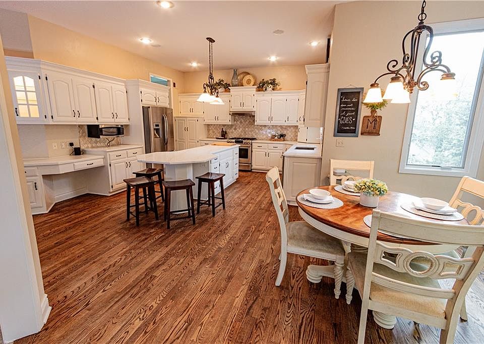 10844 S Whitetail Ln, Olathe, KS 66061 MLS 2445514 Zillow