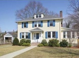 5 Briar Ln, Newton, MA 02460