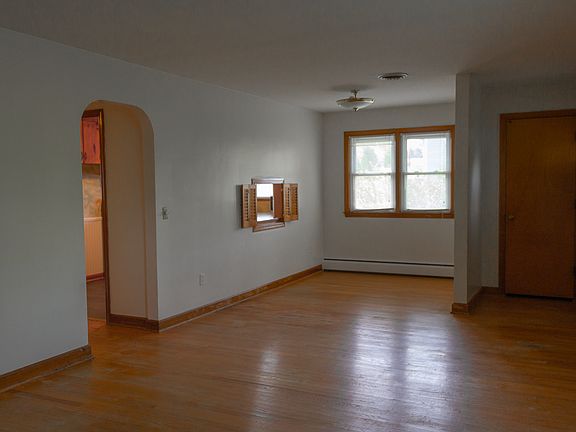 4th image of 1000 Willard Dr #A
