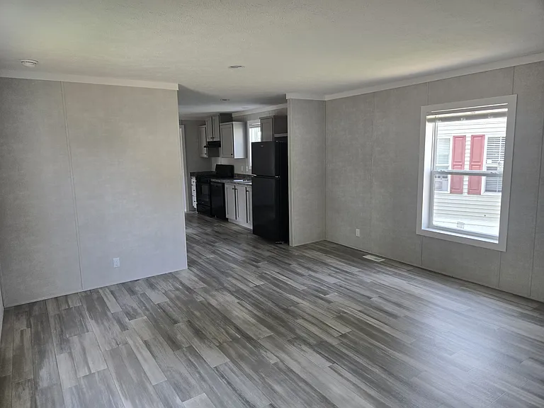 215 Tamara Ln #215 — Photo 4