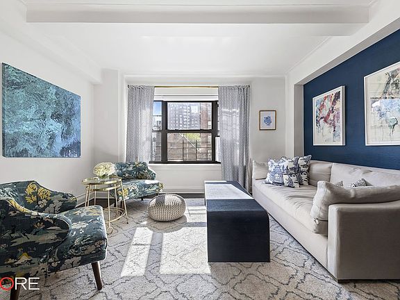 2nd image of 245 E 72nd St APT 4C