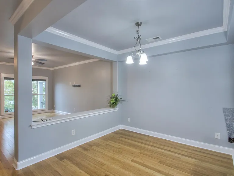 2021 Oak Trail Dr — Photo 5