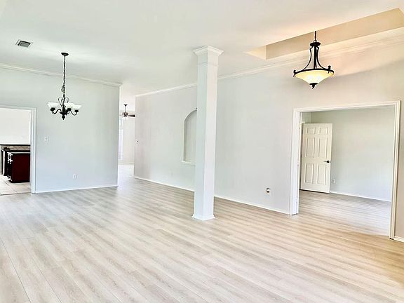 5th image of 3131 Valley Ct