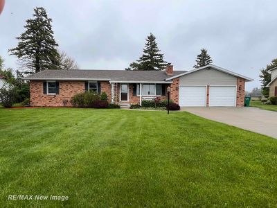 4423 Three Mile Rd, Bay City, MI, 48706
