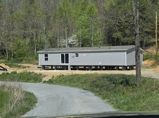 894 Sherm Mountain Rd, Sneedville, TN 37869