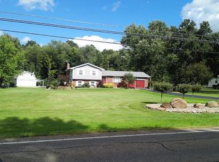 7083 S Pricetown Rd, Berlin Center, OH 44401