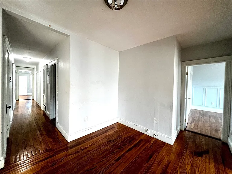 76 Babcock St #3 — Photo 9