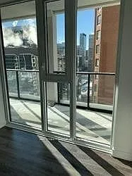 Building Photo - 20 Edward St #1410