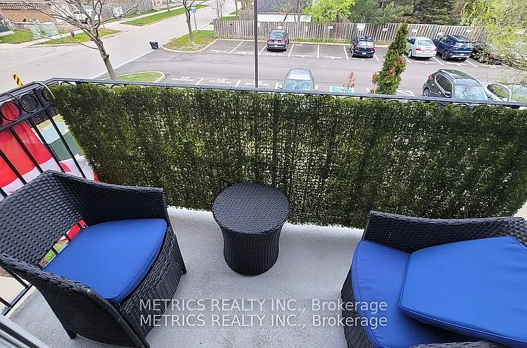 459 Kerr St #201 — Photo 17