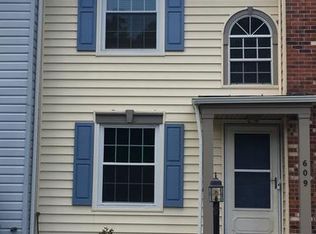 609 Wind Ridge Dr, Stafford, VA 22554