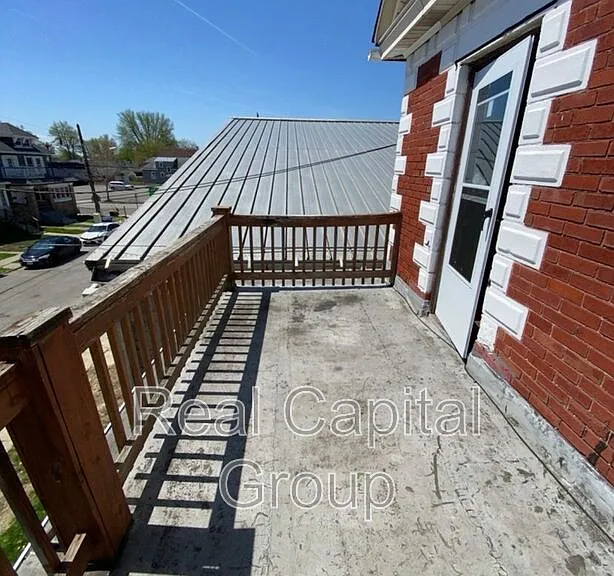102 Macamley St #2 — Photo 18