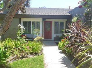1919 Village Wood Rd, Encinitas, CA 92024